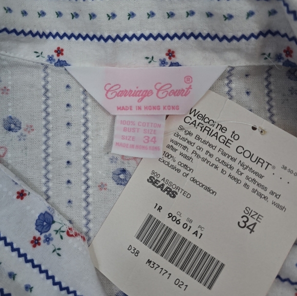 Vintage Carriage Court White Blue Floral Flannel Pajama Set Size Medium - Picture 3 of 14